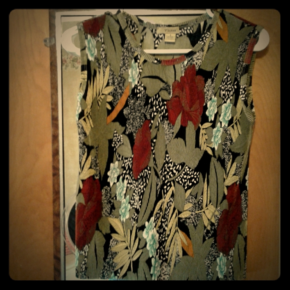 Plus we floral tank top